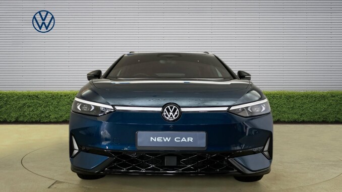 Volkswagen ID.7 250kW 4MOTION GTX Plus 86kWh 5dr Auto Electric Estate - Image 7